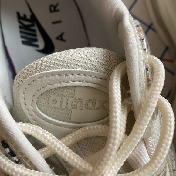 LAST PRICE DROP!! NIKE Wmns Air Max 98 LX 'Recycled Material Sz 9 ♻️🥳 - Picture 6 of 15